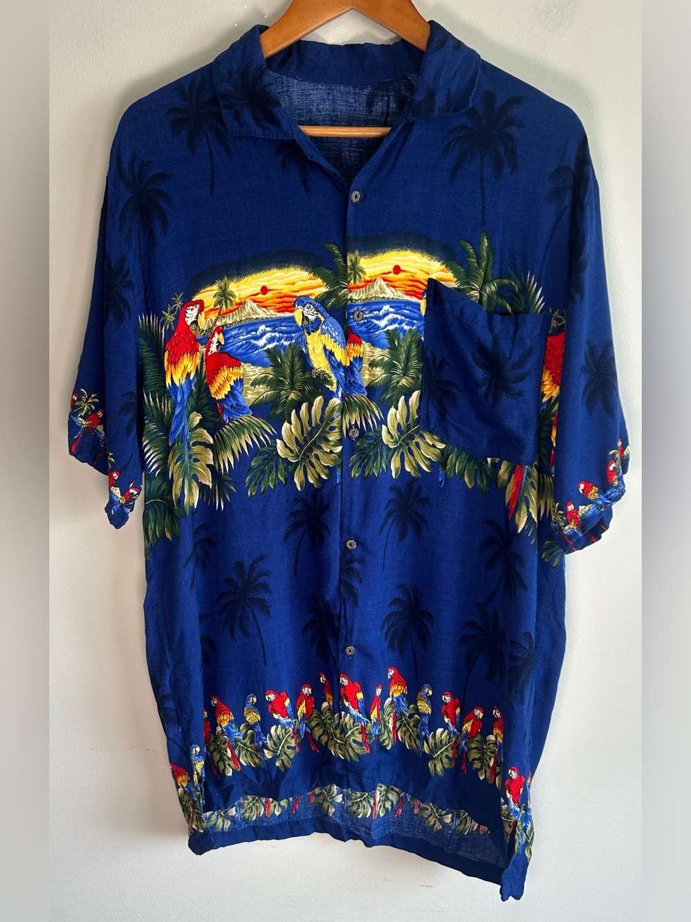 Uluwatu Hawaiian Shirt Mens XL Blue Parrots AOP Tropical Rayon Handmade VTG